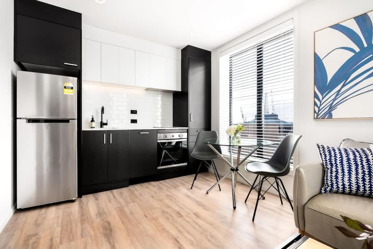 Apartment Tree-lined On High Level With Skytower View Auckland